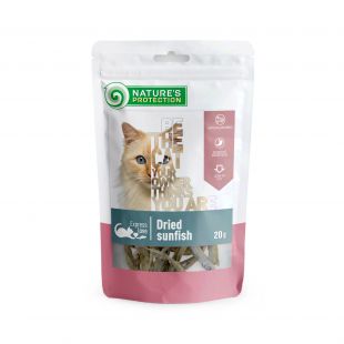 NATURE'S PROTECTION snacks for cats, dried sunfish 20 g