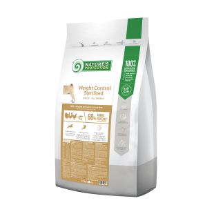 NATURE'S PROTECTION dry food for adult dogs of all breeds for weight control after sterilization, with poultry and krill 12 kg