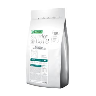 NATURE'S PROTECTION SUPERIOR CARE dry food for adult dogs of all breeds with sensitive skin and stomach, with lamb 10 kg