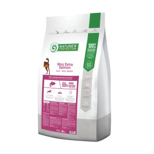 NATURE'S PROTECTION dry food for adult small breed dogs with salmon 7.5 kg